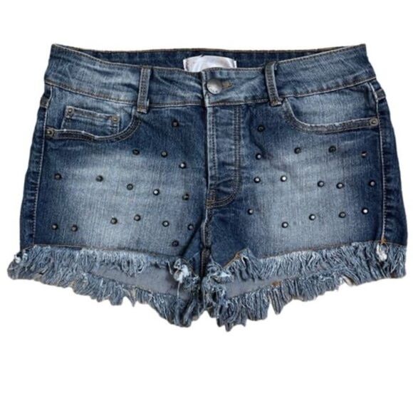 10/$25🦋 No Boundaries Rhinestone Studded Cutoff Denim Shorts - Size 11 - Picture 1 of 12